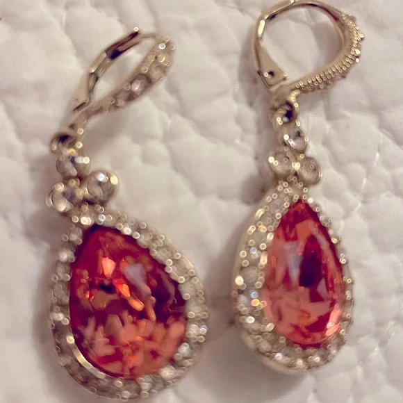 Givenchy teardrops rose pink earrings